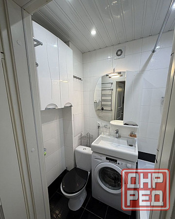 город Донецк, Ворошиловский район, Парк Кованых, Администрация Города Донецк - изображение 6