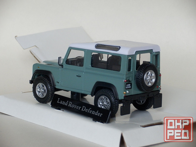 Land Rover Defender - CARARAMA - 1/43 Донецк - изображение 3