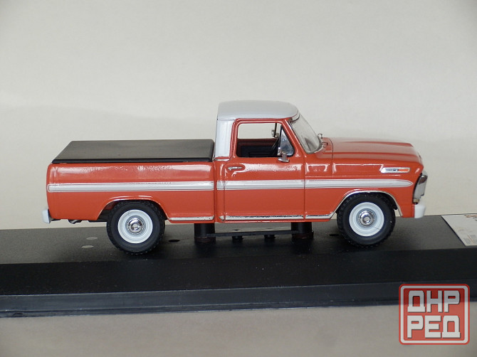 Ford F100 (дефект покраски) - Premium X - 1/43 Донецк - изображение 4