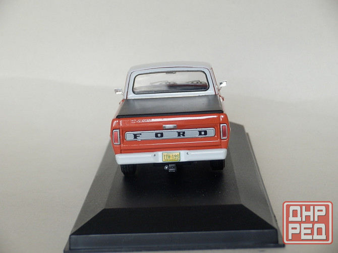 Ford F100 (дефект покраски) - Premium X - 1/43 Донецк - изображение 3