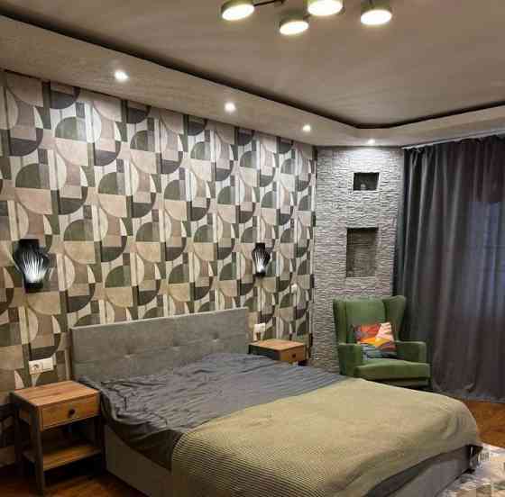 Сдаю однокомнатную квартиру 39.0 м² этаж 3/5 Ленинский район, Ленинский проспект, Цирк, Пешая доступ Донецк