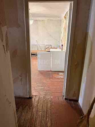 Продам 1к ул. Кирова Луганск