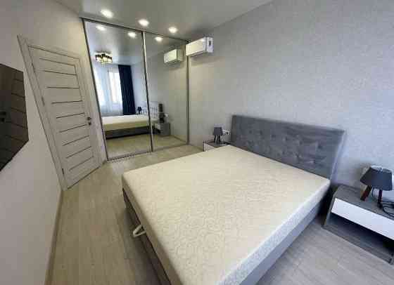 Мариуполь центр Казанцева 2-х комнатная квартира Владелец Мариуполь