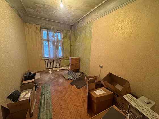 Площадь Ленина - Продажа 2х ком.Сталинки Ул.Постышева - документы Готовы . Прописанных нет . Донецк