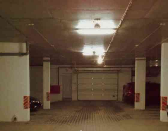 Куплю парко место в паркинге ( пл Ленина , Постышева) Донецк