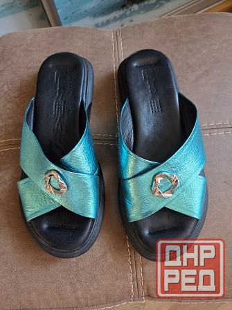 Шлепанцы кожанные 37 разм Донецк - изображение 1