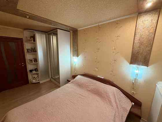 Срочно продам 3-х ком. кв., 4/9 эт., 64 м.кв. - Донецк, ул. Прожекторная, Бирстаун Донецк