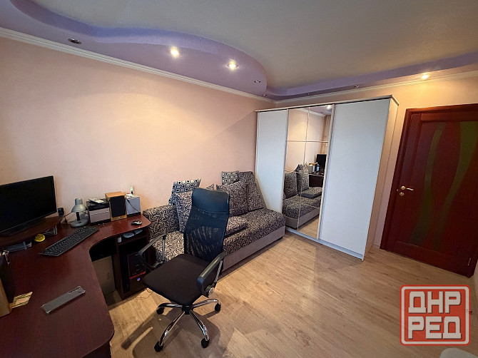 Срочно продам 3-х ком. кв., 4/9 эт., 64 м.кв. - Донецк, ул. Прожекторная, Бирстаун Донецк - изображение 2