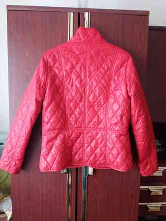 Продам куртку легкую красную р. 46-48 (евро 40-42) Донецк