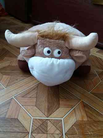 Продам игрушку подушку бык Донецк