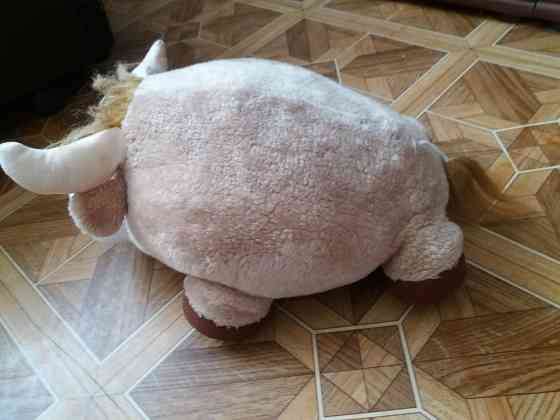 Продам игрушку подушку бык Донецк