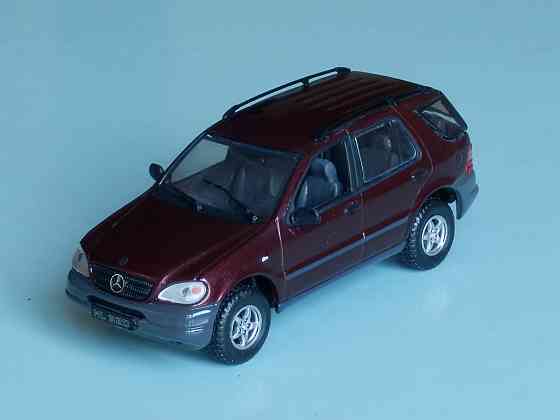 Mercedes Benz M-Classe - VITESSE -1/43 (Бокс треснут) Донецк