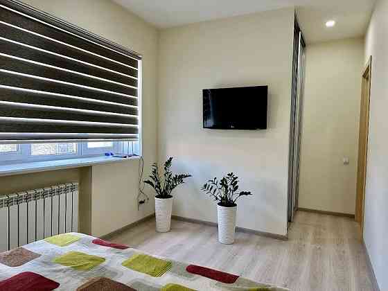 Сдается уютная евро-двухкомнатная квартира в аренду в Ворошиловском Донецк