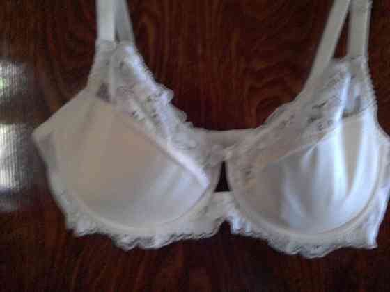 Купальник жен. новыи с этикеткои. Бюстгальтеры новые с этикеткои Донецк