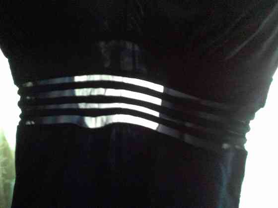 Купальник жен. новыи с этикеткои. Бюстгальтеры новые с этикеткои Донецк