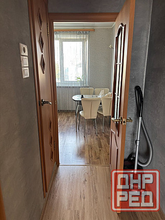 Сдается однокомнатная квартира в Пролетарском районе районе.Просторная, комната 21м, кухня 12,больш Донецк - изображение 4