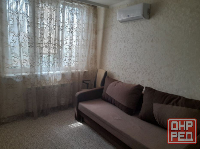 Сдается однокомнатная квартира в Кировском районе.Просторная, комната 21м, кухня 12,большой балкон, Донецк - изображение 2