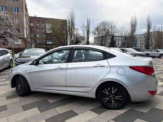 HYUNDAI SOLARIS Донецк