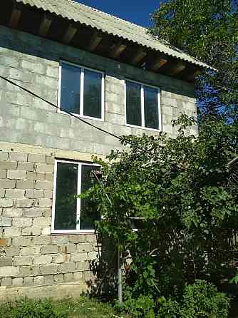 Продам 2 дома на одном участке в Кировском р-не Донецка. Машзавод. Донецк