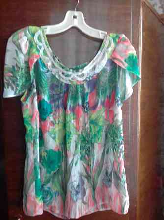 Кофточки блузы летние. Платье, халаты женские Донецк