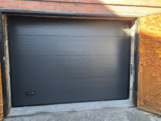 Гаражные секционные ворота Алютех | Под ключ | Автоматика | Донецк и область Донецк