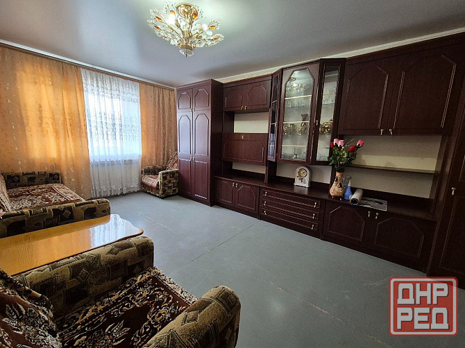 Продажа Дома с гаражом в Ленинском районе, Ориентир Соловки, ленинский исполком Донецк - изображение 1