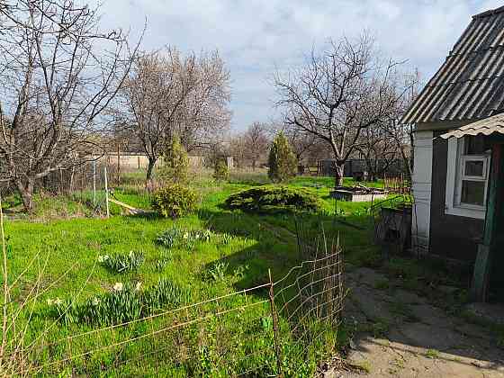 продам земельный участок с домом и постройками Донецк