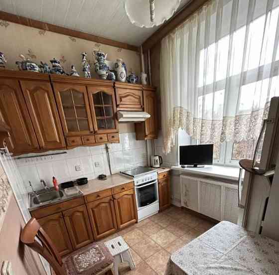 Сдаю двухкомнатную квартиру 60.0 м² этаж 4/9 Калининский район, обл гаи, Проспект Дзержинского, 8-ая Донецк