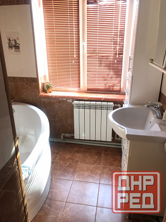 Продам дом 100 м2 с кап ремонтом,до Текстильщика одна остановка,гараж , беседка, вольер,8 сот Донецк - изображение 8