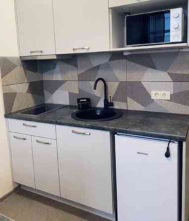 Сдаю однокомнатную квартиру 48 м² этаж 4/9. город Донецк, Куйбышевский район ориентир Азотный Донецк