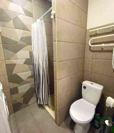 Сдаю однокомнатную квартиру 48 м² этаж 4/9. город Донецк, Куйбышевский район ориентир Азотный Донецк