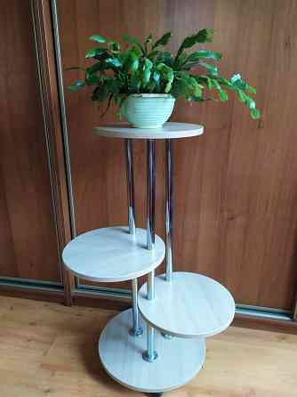 Подставка под цветы Макеевка