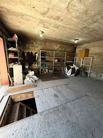 Продаётся двухуровневый гараж г.Донецк, пр-т Мира Донецк