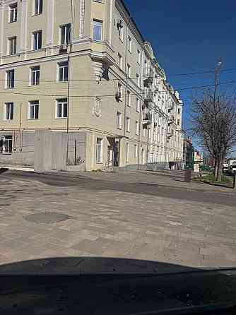 Продам 4км.кв Центр Драмтеатр Мариуполь