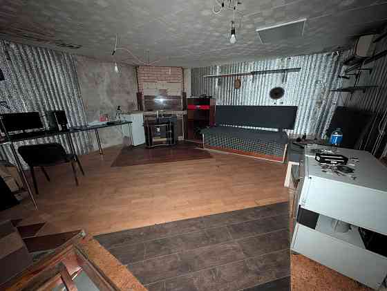 Продам трёхуровневый гараж в гк шахтер донецк, пёр. 9 января Донецк