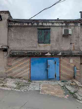 Продам трёхуровневый гараж в гк шахтер донецк, пёр. 9 января Донецк