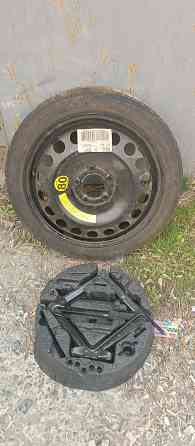 Продам докатку на опель вектра с + вкладыш с домкратом. Донецк