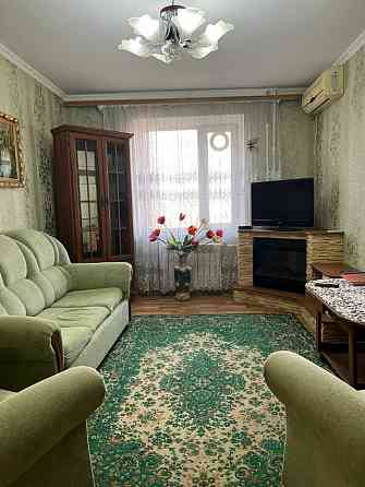 Продаётся 3х-комнатная просторная квартира просп. Строителей, д. 146 Мариуполь