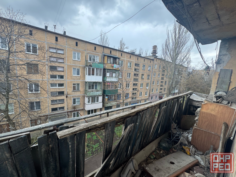 Срочная Продажа 2х комнатной квартиры Под Ремонт- Азотный Донецк - изображение 1