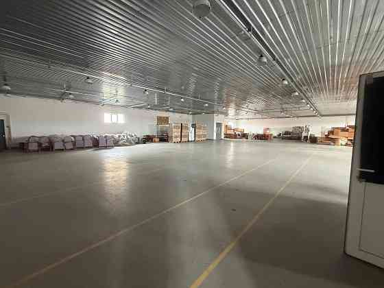 Предлагается в аренду складские помещения с рампой в Буденовском районе Донецка! Донецк