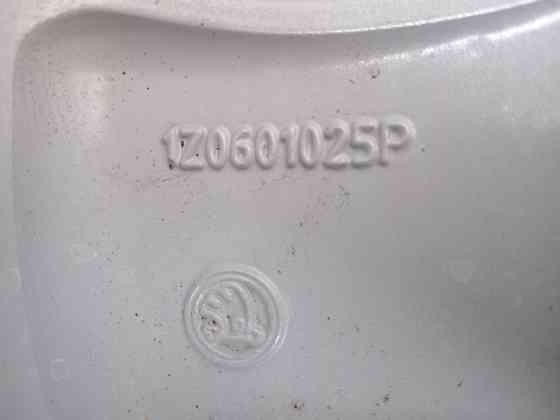 Продаю новый диск легкосплавный на шкоду,р 16,оригинальный,5 на 112,ет 50 Донецк