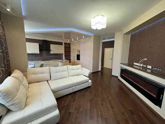 Продажа 3-х комнатной квартиры с современным ремонтом в жк «Центральный»,Киевский район Донецк