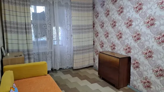 Двухкомнатная по цене однушки Тренева Донецк