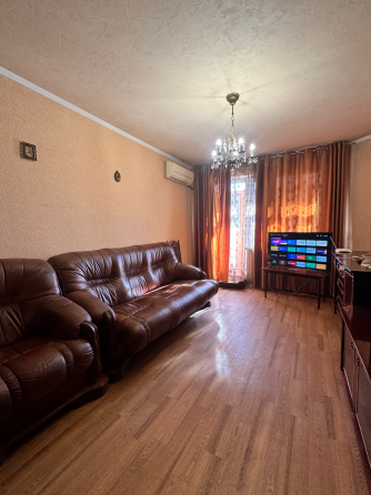 Продается 3х Комнатная Квартира Зайти и Жить На Тц «Обжора», Цирк «Космос». Донецк