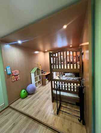 Срочно продам 2 комн Комсомольский Донецк