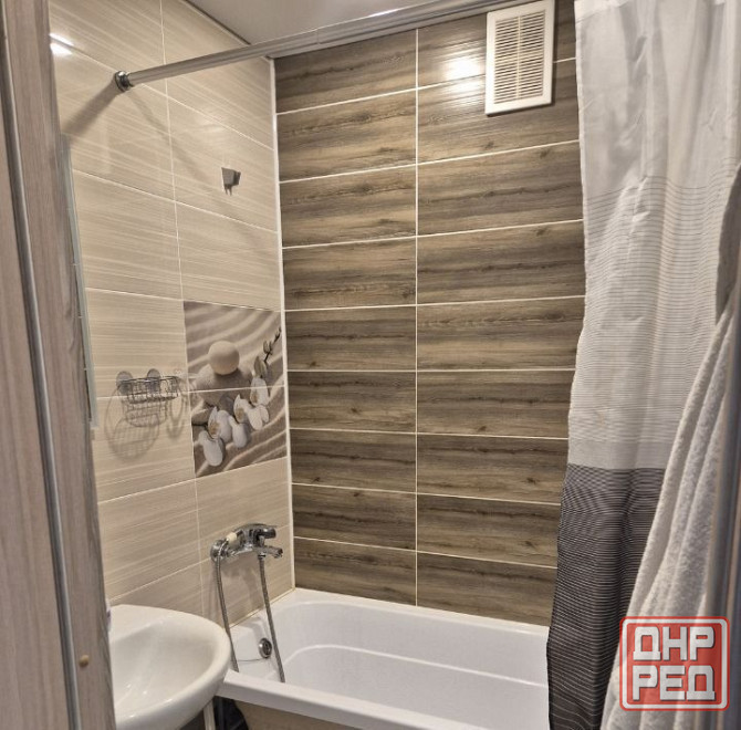 Сдается уютная однокомнатная квартира 38 м2. Ворошиловский район, ориентир Студенческий парк Донецк - изображение 1