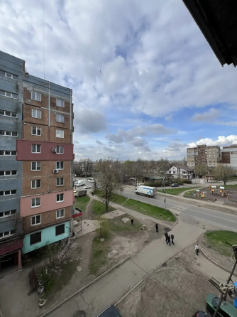 Продажа 1 комнатной квартиры в г.Макеевке, м-н Зеленый, дом 5 Макеевка