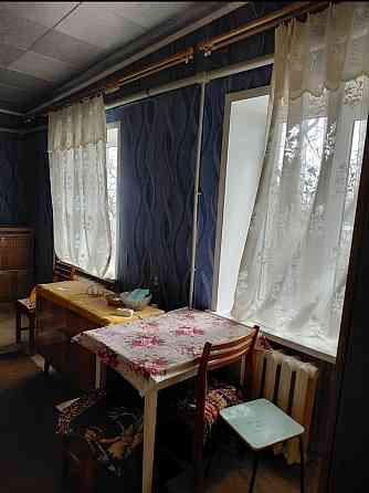 Продается 2-х комн. кв-ра (коммуналка) г.Донецк, ул.Бакинских Комиссаров Донецк