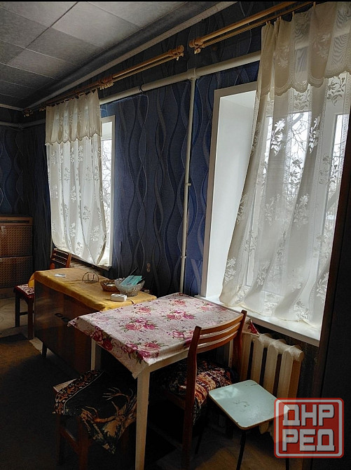 Продается 2-х комн. кв-ра (коммуналка) г.Донецк, ул.Бакинских Комиссаров Донецк - изображение 1