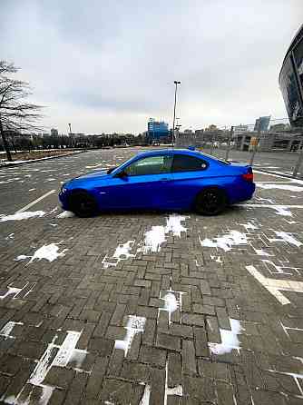 Продам bмw E92 330i серии в кузове купе, 2011 года выпуска, задний привод, двигатель 3.0 at. Донецк